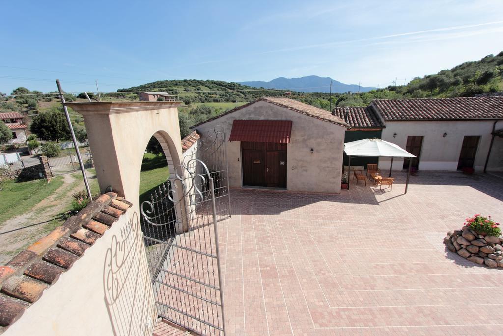B&B Nuraximannu Santadi Εξωτερικό φωτογραφία