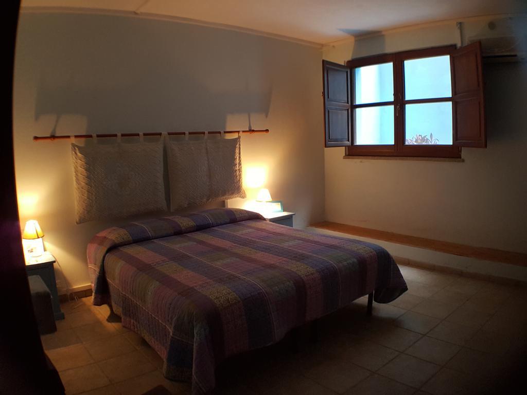 B&B Nuraximannu Santadi Εξωτερικό φωτογραφία